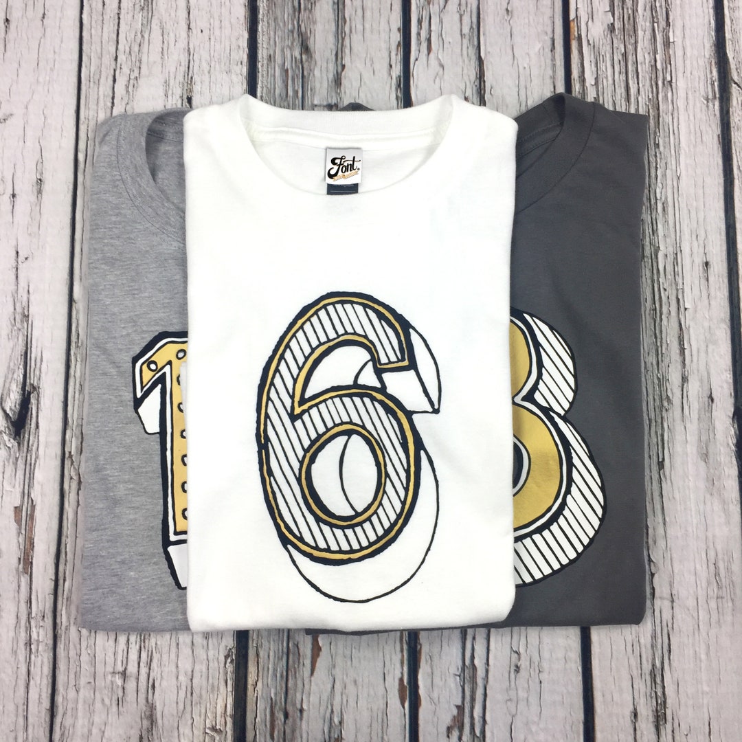 tamago　6（roku）Number T-shirt Are You il_fullxfull.3592058890_oq4a.jpg