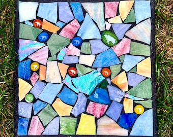 Mosaik Trittstein, Mosaiksteine, Gartensteine, Trittsteine, Mosaikkunst, abstraktes Mosaik, Gartenkunst, Gartendeko, Mosaik, Glas