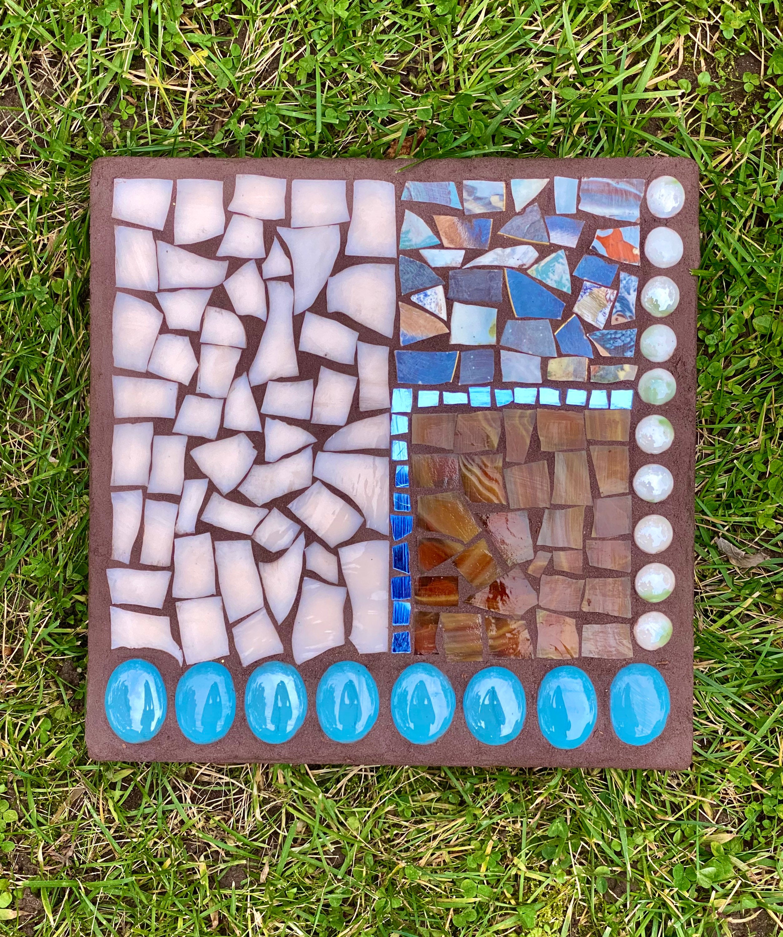 Blue Garden Stone, Stepping Stone, Mosaic Garden Stone, Blue Mosaic, Brown  Mosaic, Broken China Mosaic - Etsy, image size:2508x3000