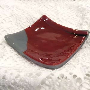 TeaBag Holder Red & Gray 3” Stained Glass Trinket Jewelry Ring Dish T10