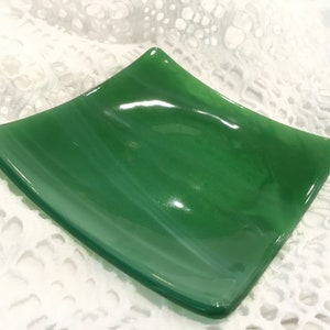 TeaSpoon Rest - Everglade Green 3” Green Stained Glass Trinket Ring Dish T07
