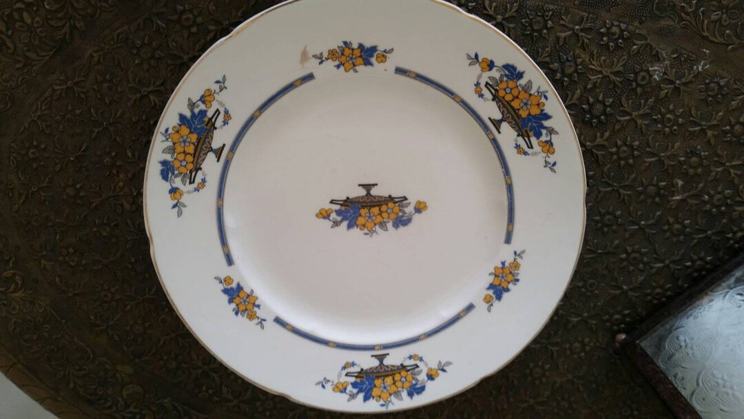 Antique WH Gridley & Co. England Chelsea Ivory Plate Etsy