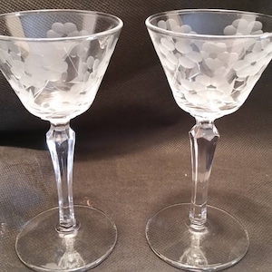 Princess House glass crystal heritage etched wine brandy sherry glasses set 2