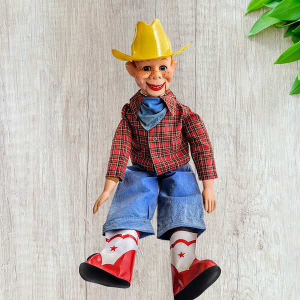 Howdy Doody Ventriloquist Doll ~ Vintage 1973 ~ 25 Inch ~ AS-IS