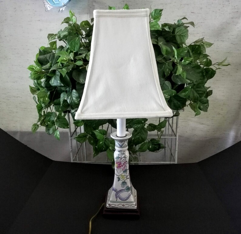 Small Asian Table Lamp Vintage Porcelain Japanese