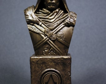 Custom Sculpted EZIO Auditore ASSASSIN'S CREED Faux Bronze Bust | 6.30 inches | 16.0 cm