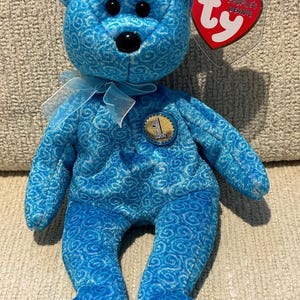 CLASSY the Bear (People&#39;s Beanie) (8.5 inch) - Ty Beanie Babies - MWMTs