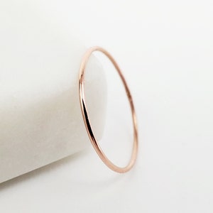 10k Solid Rose Gold Very Thin Stacking Ring, 0.8mm Dainty Stackable Gold Ring, Delicate Everyday Gold Ring, Minimalist Wedding Ring