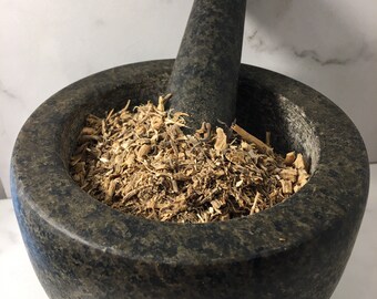 Butchers Broom (Ruscus aculeatus) Organic, dried herb for tea, tonic, salve