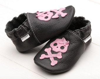 Black&Pink Skull Baby Shoes, Halloween Baby Shoes/Booties, Baby Moccasins, Soft Sole Toddlers Shoes, Leather Infant Shoes, Girl Shower Skull