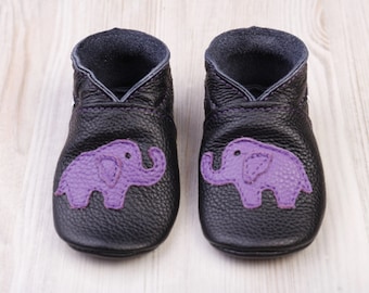 Robeez ロビーズ 男の子用 キッズシューズ 子供靴 ベビー靴 Phoenix Suns - Logo (Infant/Toddler) - Navy Robeez ロビーズ 男の子用 キッズシューズ 子供靴 ベビー靴 Jerry