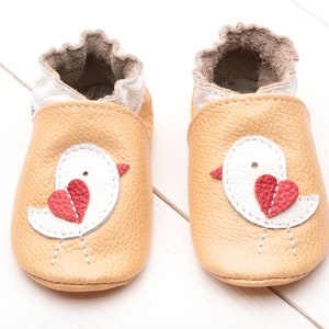 Tan Baby Shoes Cuir, Semelle souple Chaussures pour tout-petits /bébés, Mocassins pour bébés, Chaussons pour nouveau-nés, Filles, Garçons, Cadeaux de poulet/poussin, Evtodi