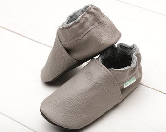 Grijze leren babyslofjes, babyslofjes met zachte zool, wiegschoenen, jongen, meisje, babymocassins, baby-/babyslofjes, cadeau cadeau