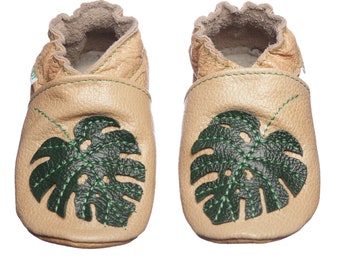 Chaussures bébé en cuir marron clair, chaussures bébé semelle souple, tropical, feuille, mocassins bébé, trotteurs, chaussures bébé, cadeau de baby shower Monstera, Evtodi