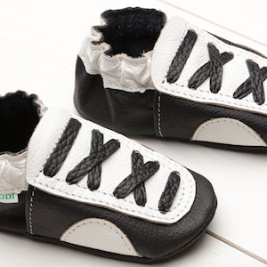 Black & White Baby Shoes / Sneakers, Leather Baby Shoes, Soft Sole Baby Shoes, Baby Moccs, Toddler / Infant Shoes, Sports Baby Gifts, Evtodi
