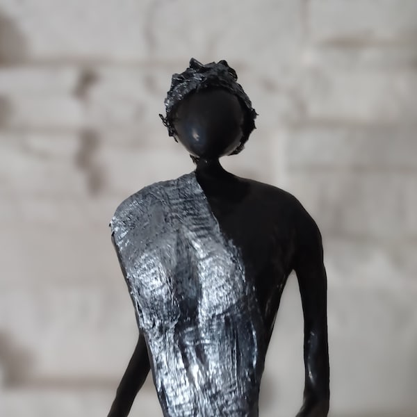 Bernadette va au ball Art Paverpol statuette paverpol deuxième vie articles recyclés prêt à envoyer