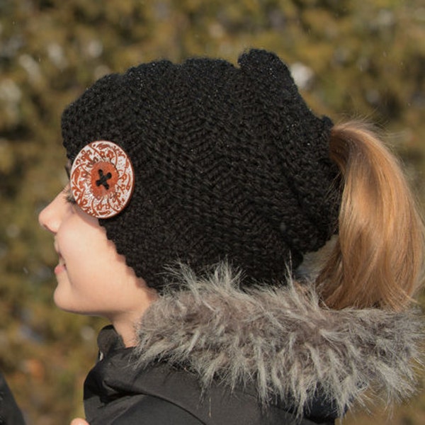 PATRON tuque queue de cheval patron chapeau ponytail tuque d'hiver pour femme  patron chapeau pour femme tuque queue de cheval messy bun