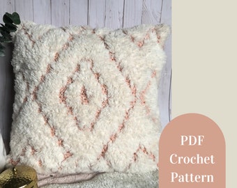 Marilyn Faux Fur Pillow - Crochet Pattern