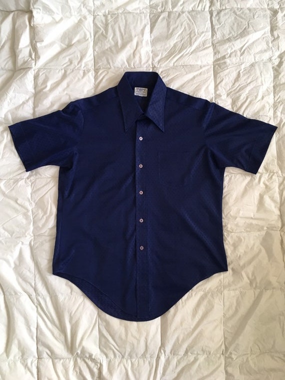 Vintage 70s Blue Shirt Geometric Pattern Short Sleeve 14.5 Small Arrow Button Down Shirt