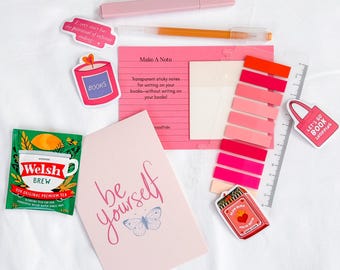 ROMANCE boekannotatiekit: roze briefpapier, leesgrage stickers en paginatabs voor lezers