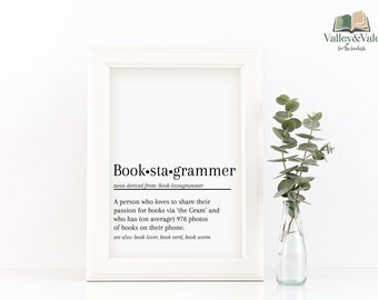 Bookstagrammer - Imprimables livresques A4. Impression d'art de style dictionnaire. Cadeaux pour les lecteurs et les amateurs de lecture. Art minimaliste à télécharger.