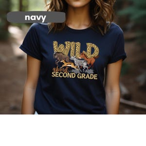 Wilder Lehrer der zweiten Klasse T-Shirt, Grundschul-Lehrer-Shirt, Wildtier-Lehrer-T-Shirt, Schulanfang, Geschenk für Lehrer