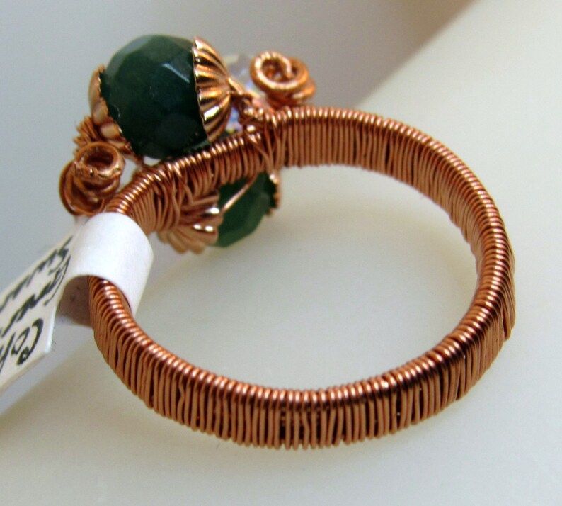 ¡venta! OOAK Green Onyx Ring, Cobre Natural, Cristales Claros de Swarovski, Alambre Envuelto, Tamaño 7 Anillo, Boho Jewelry, Boho Ring imagen 5