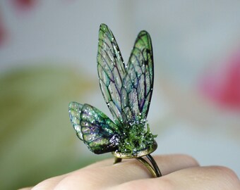 Fairy Wing Butterfly Cicada Insect Ring - Bright Green Grunge - Fairycore Goblincore - Festival - Renaissance Fair - Mori Kei