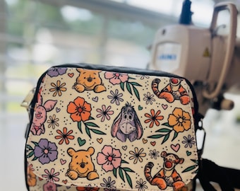 Pooh Inspired Crossbody Bag, Theme Park Purse, Floral Bear Crossbody, Adjustable Strap Bag, Vacation Purse, Handmade Crossbody