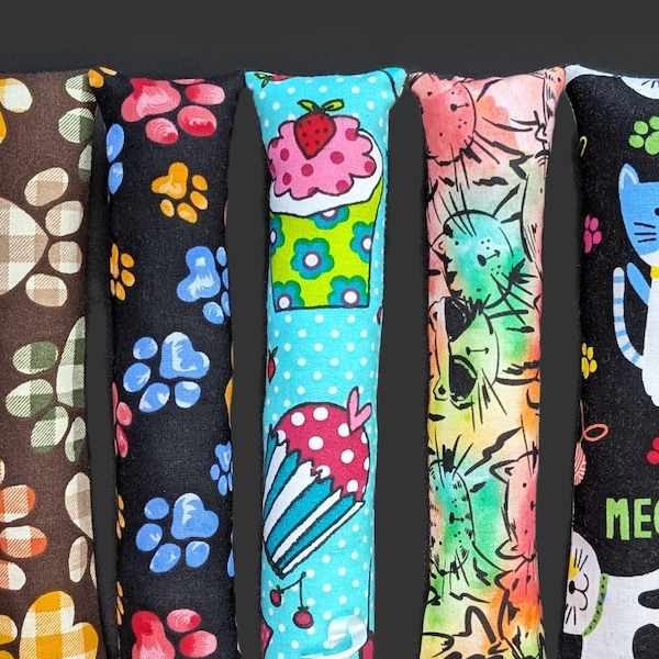 Jouet Cat Kicker à herbe à chat 27 x 5 cm, empreintes de pattes, tissu pour cupcakes