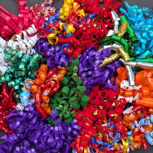 Curly Gift Bows Assorted Colors Box of 16