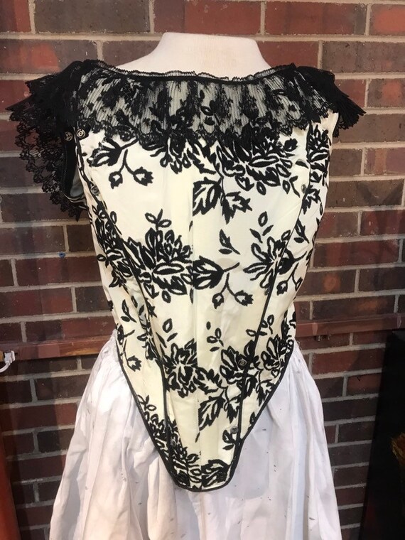 Corset