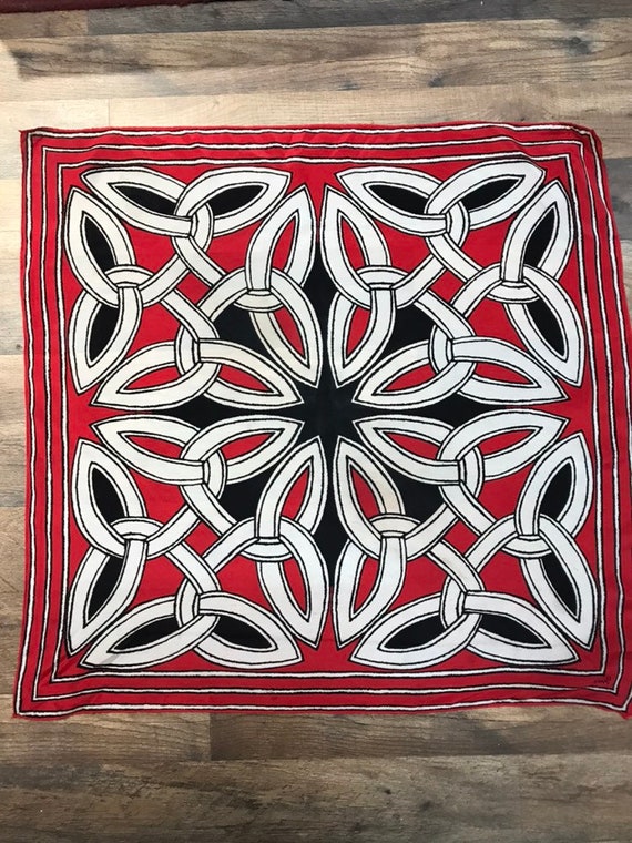 Vera scarf