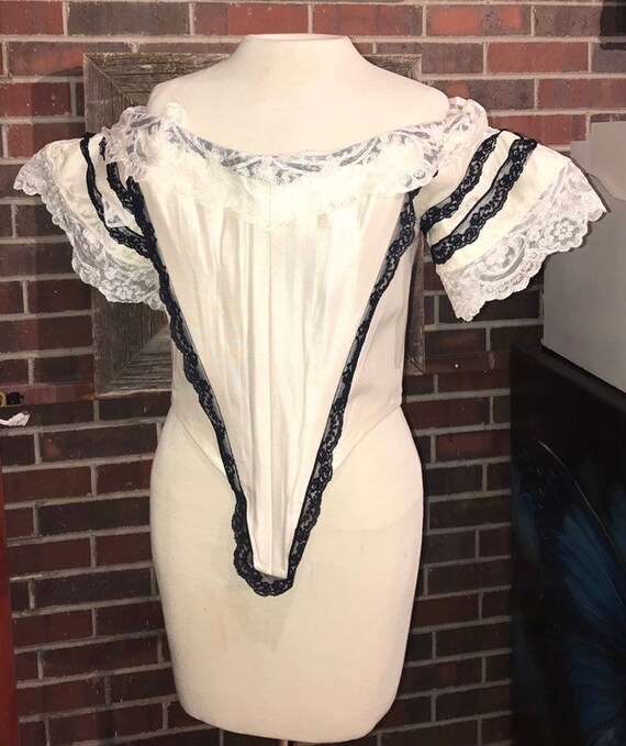 Corset