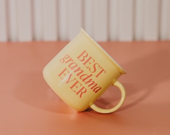 Meilleure tasse à café grand-mère de tous les temps | Tasse à café de feu de camp en céramique | Cadeau d'anniversaire et de fête des mères pour grand-mère | Annonce de grossesse pour grand-mère