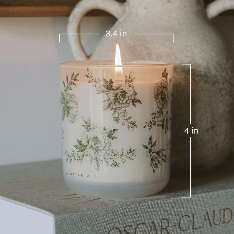 Sweet Water Decor Lavender and Sage Soy Candle - Thumbnail 2