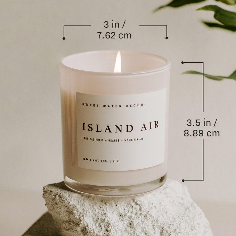 Let It Snow Soy Candle - Thumbnail 4