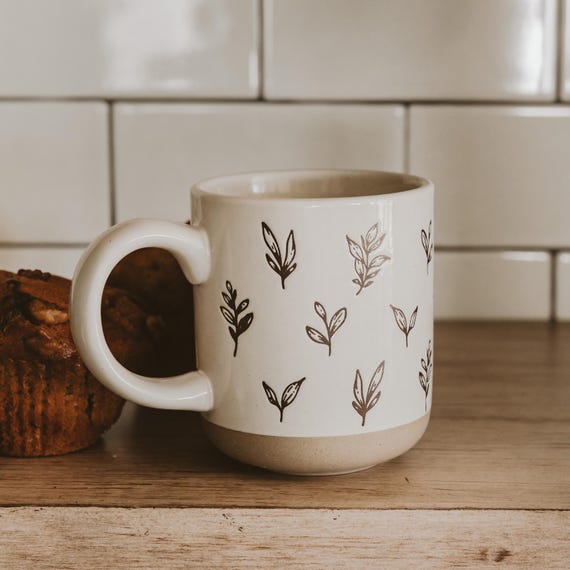Brown Leaves Fall Coffee Mug: 14oz Speckled Stoneware