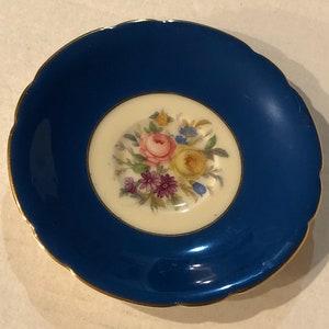 Antique Porcelain KPM Royal Ivory Germany Small plate