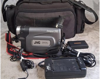 パナソニック NV-RZ15EN VHSC ビデオカメラ アナログ VHS-C - 説明を