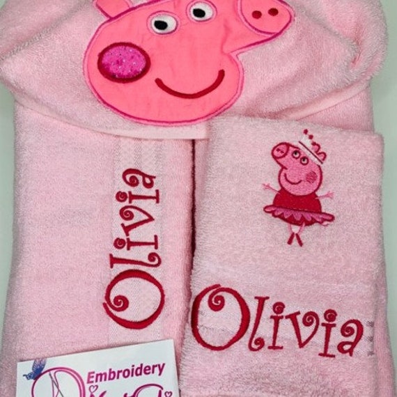 peppa hooded towel