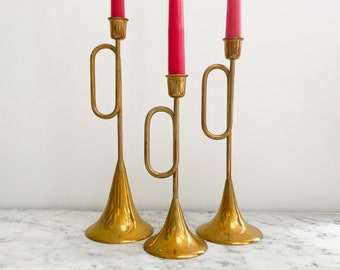 Brass Trumpet Candle Holders in Graduated Sizes. Vintage Brass Horn Candle Holders. Christmas Candlestick Holders. Vintage Brass Trumpets