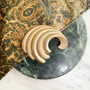 Vintage Crown Trifari Brooch. Mid Century Gold Tone Brooch Wave Shaped. 1950s Trifari Costume Jewelry