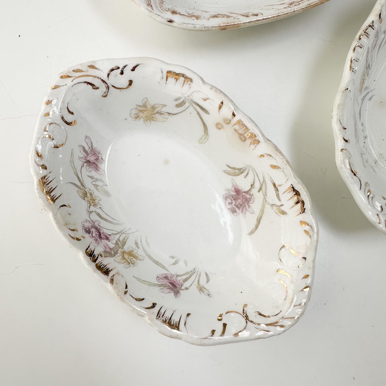 Antique Henry Alcock & Co. Semi-Porcelain Soap Dish Made in Cobridge England Sold Separately, Vintage White Floral Soap Dish Oval image 7