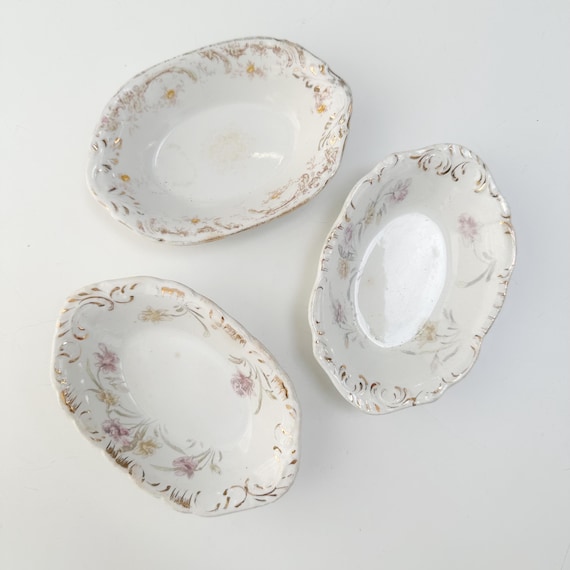 Antique Henry Alcock & Co. Semi-Porcelain Soap Dish Made in Cobridge England Sold Separately, Vintage White Floral Soap Dish Oval