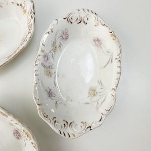 Antique Henry Alcock & Co. Semi-Porcelain Soap Dish Made in Cobridge England Sold Separately, Vintage White Floral Soap Dish Oval image 8