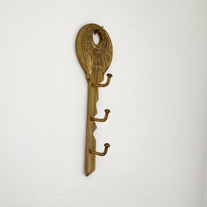 Vintage Brass Key Holder, Key Shaped Key Holder, Multikey Hook Brass, Housewarming Gift Vintage, Vintage Metal Key Hook