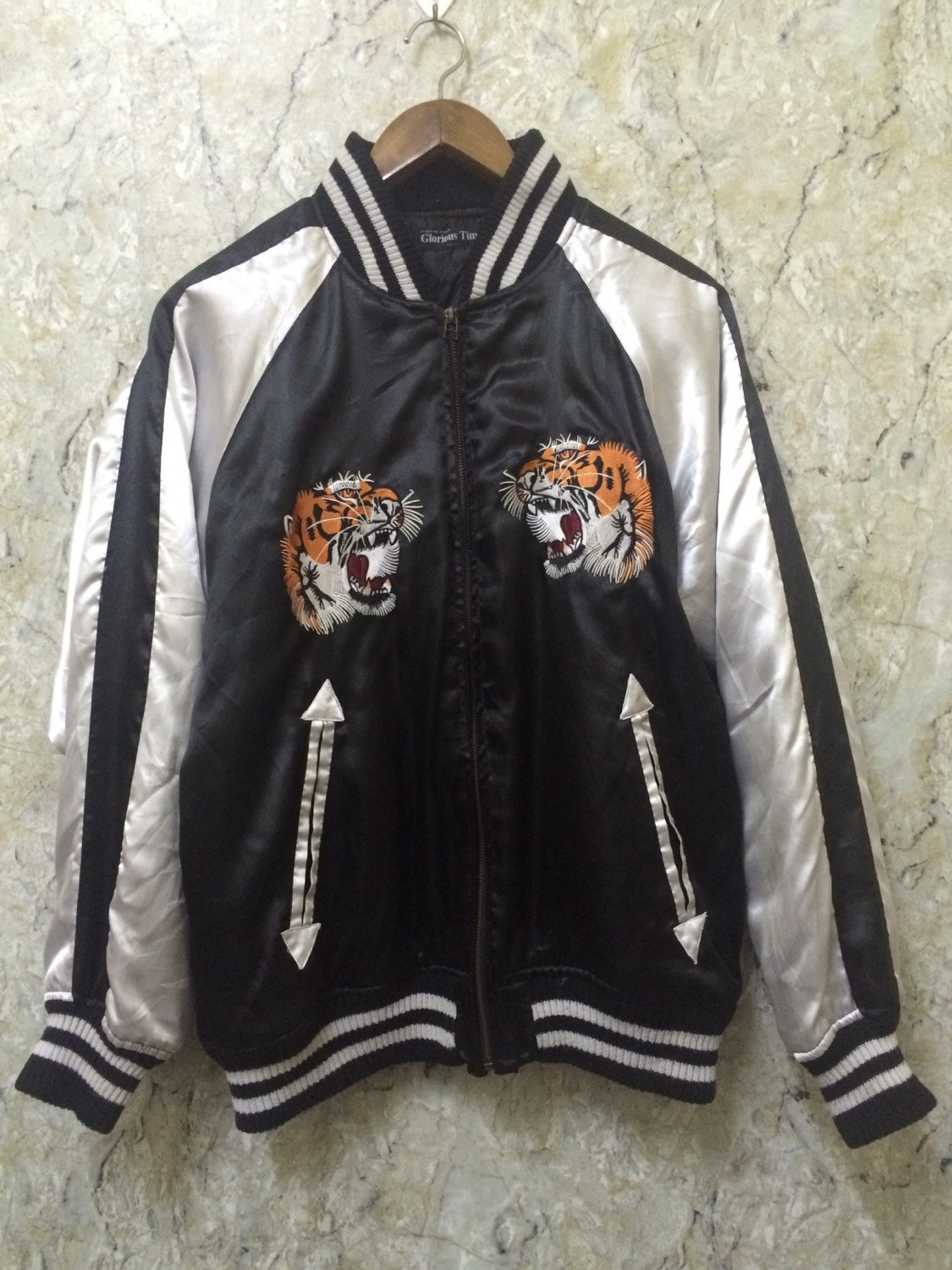 アート・デザイン・音楽 Japanese embroidered jackets vol.1