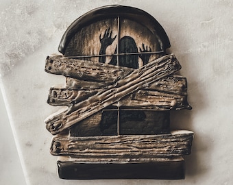 Haunted house window Halloween cookie cutter