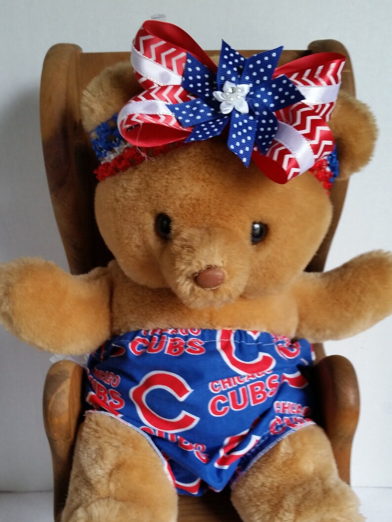 CHICAGO CUBS Diaper cover set.Ruffled bloomers /& hair bow set,sports team diaper cover hairbow gift set,ruffle diaper cover sports gift set.